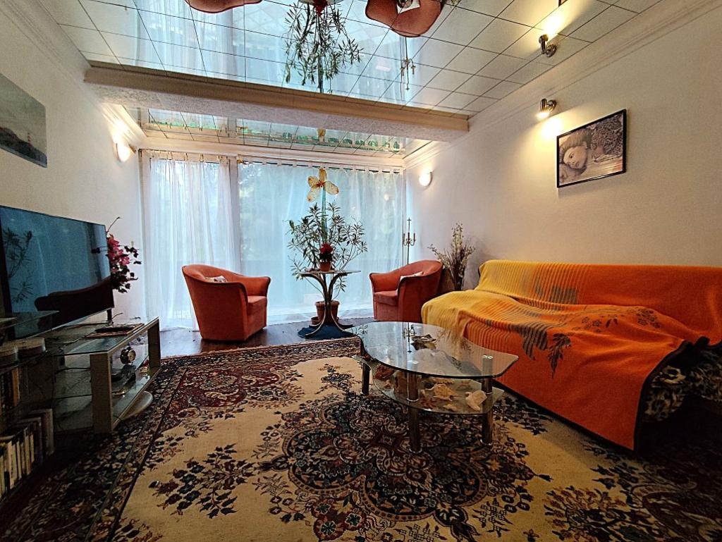 Property view 1