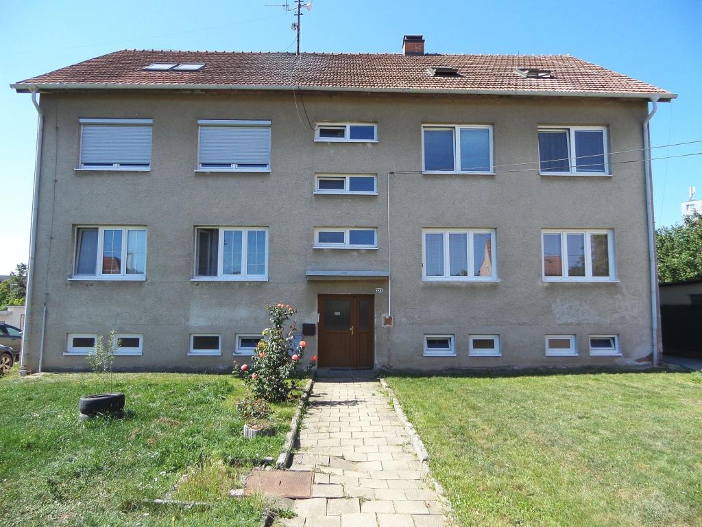 Byt 3+1 (74 m2) v OV, Dobšice, okr. Znojmo