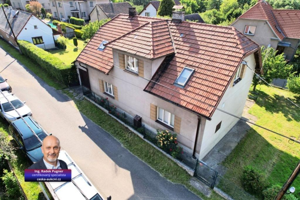 Rodinný dům, 140 m2, 5+1, Podluhy, okr. Beroun