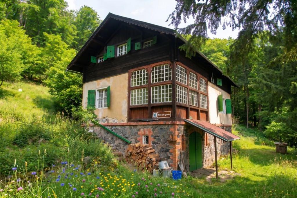 Rodinný dům (cca 124 m2), Dolní Zálezly, okr. Ústí nad Labem 